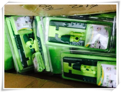 江明日用品批发商行 黄龙洞市场的日用杂品供应专家